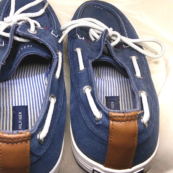 Tommy Hilfiger Boat Deck Shoes - Picture 10 of 10